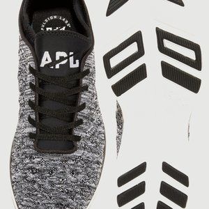 Athletic Propulsion Labs Men's Techloom Phantom Sneakers - Black White Melange